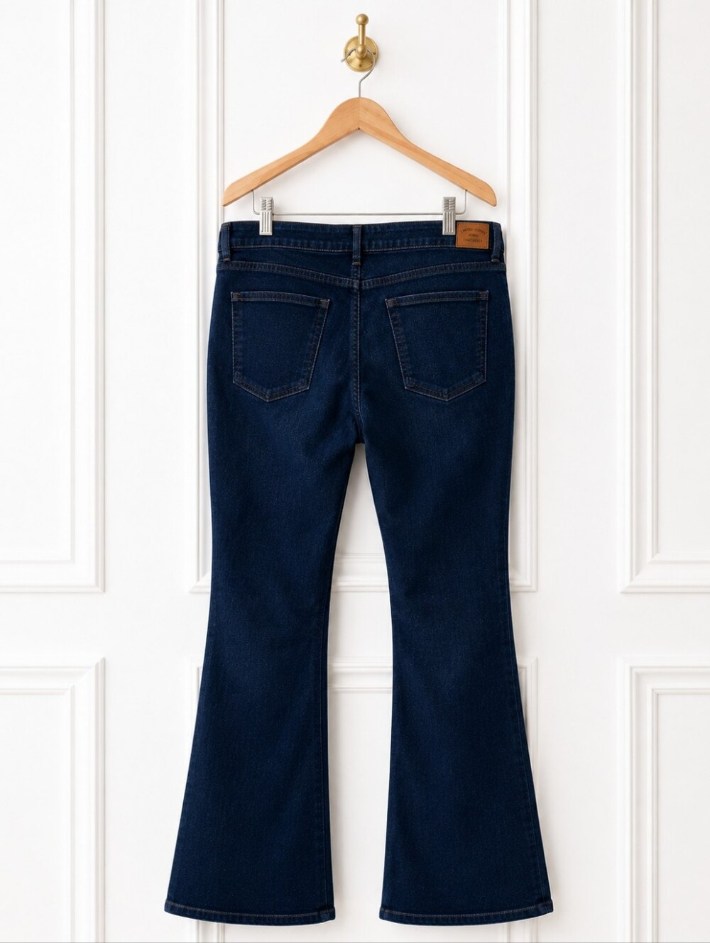 Signature by Levi Strauss Mid Rise Bootcut Jeans Dark Wash W35 L32 - Picture 7 of 7